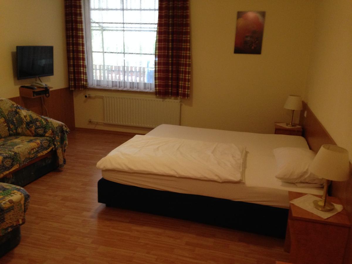 Hotel Sonnenhof Thannhausen Ngoại thất bức ảnh
